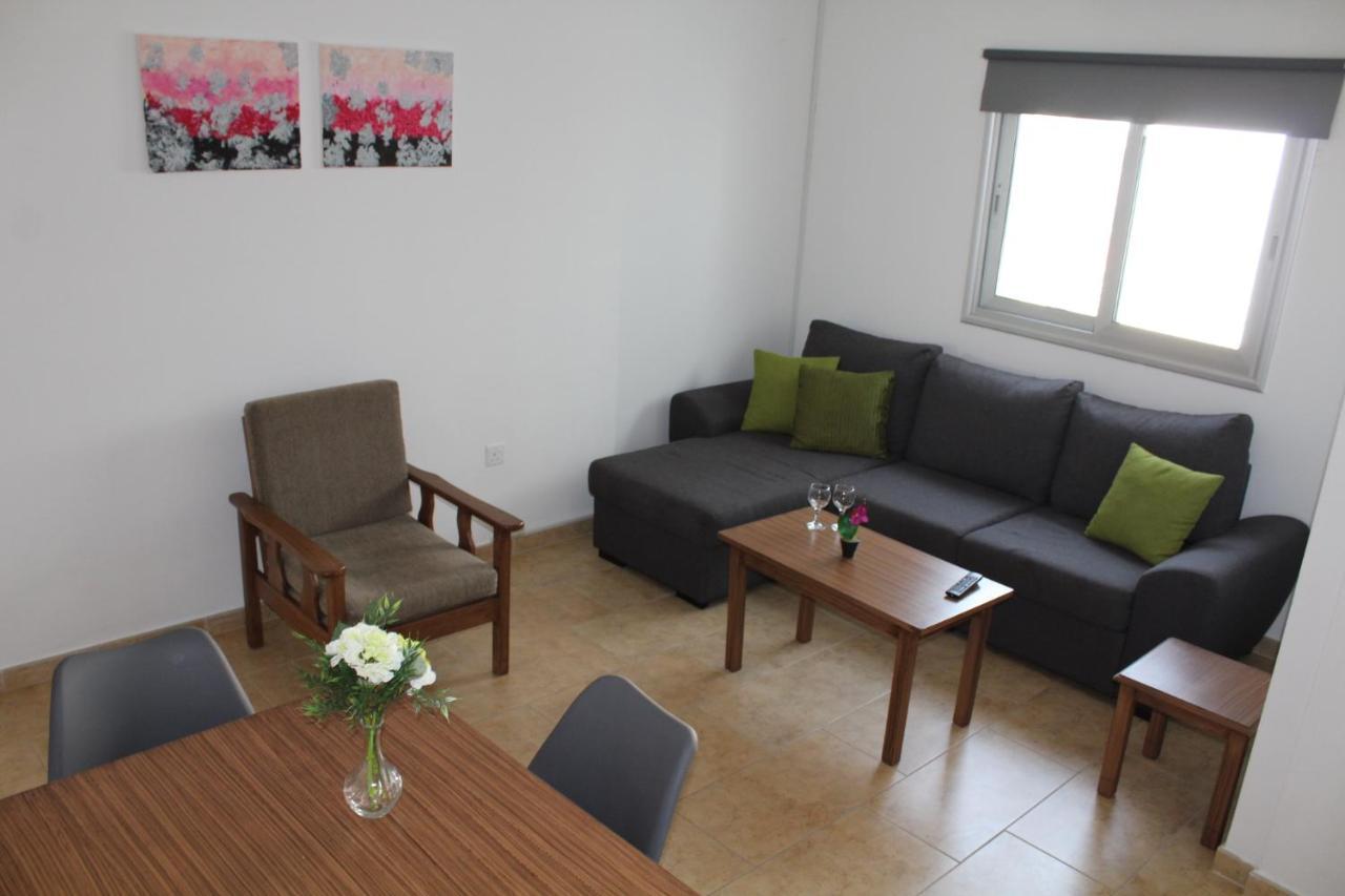 Maria Zintili Apartments Ayia Napa Esterno foto